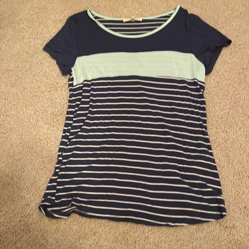 Womens short sleeve T shirt